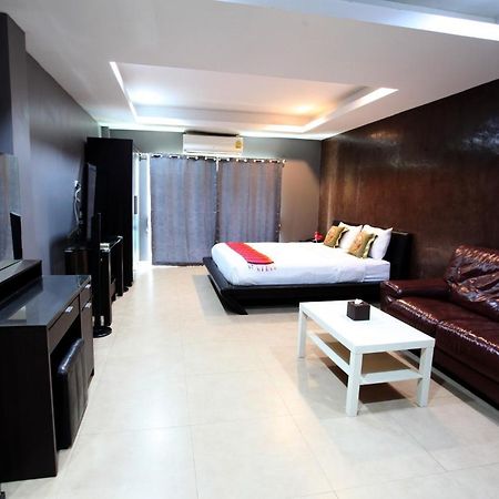 Del Mar Rooms Патая Екстериор снимка