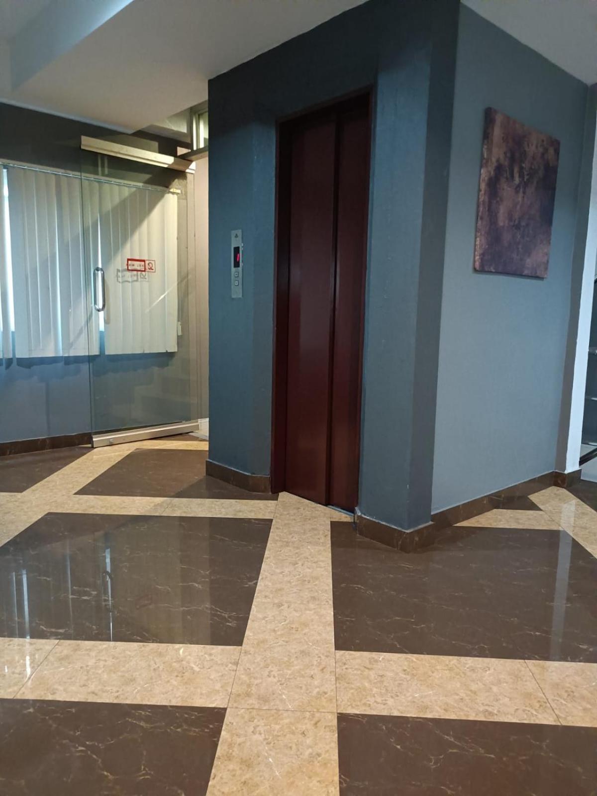 Del Mar Rooms Патая Екстериор снимка